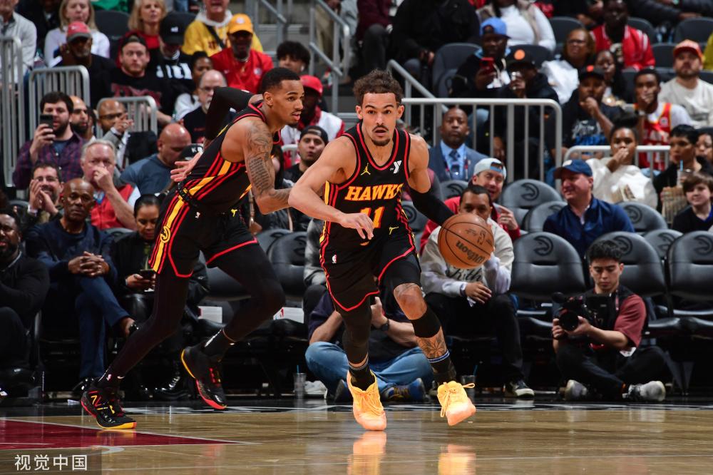 一个长期稳 一个长期稳