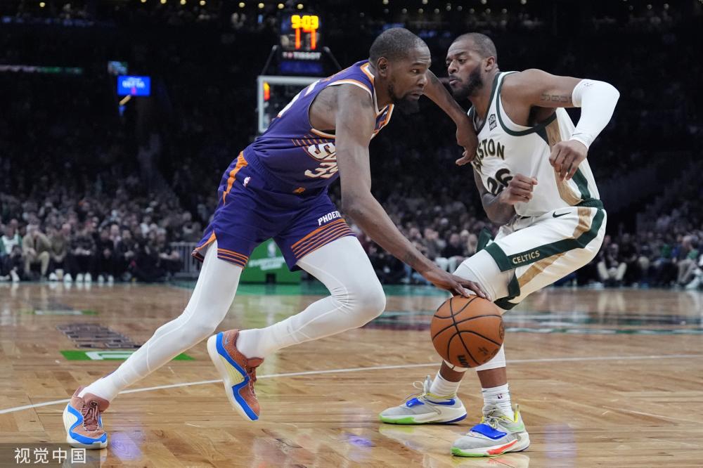 纵观整场比 纵观整场比